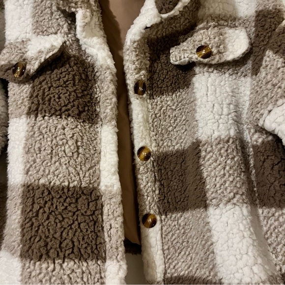 Brown and White Plaid Teddy Jacket - Picture 6 of 7